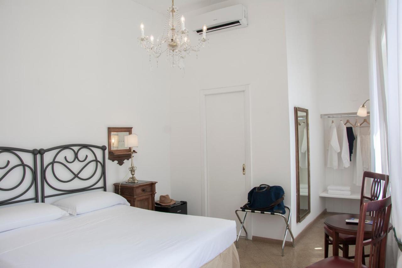 Il Palazzetto Bed & Breakfast ซอร์เรนโต ภายนอก รูปภาพ